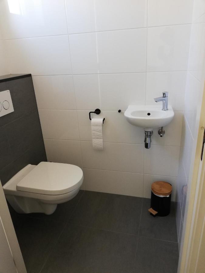 Paardenstal Apartment Hollum  Ngoại thất bức ảnh